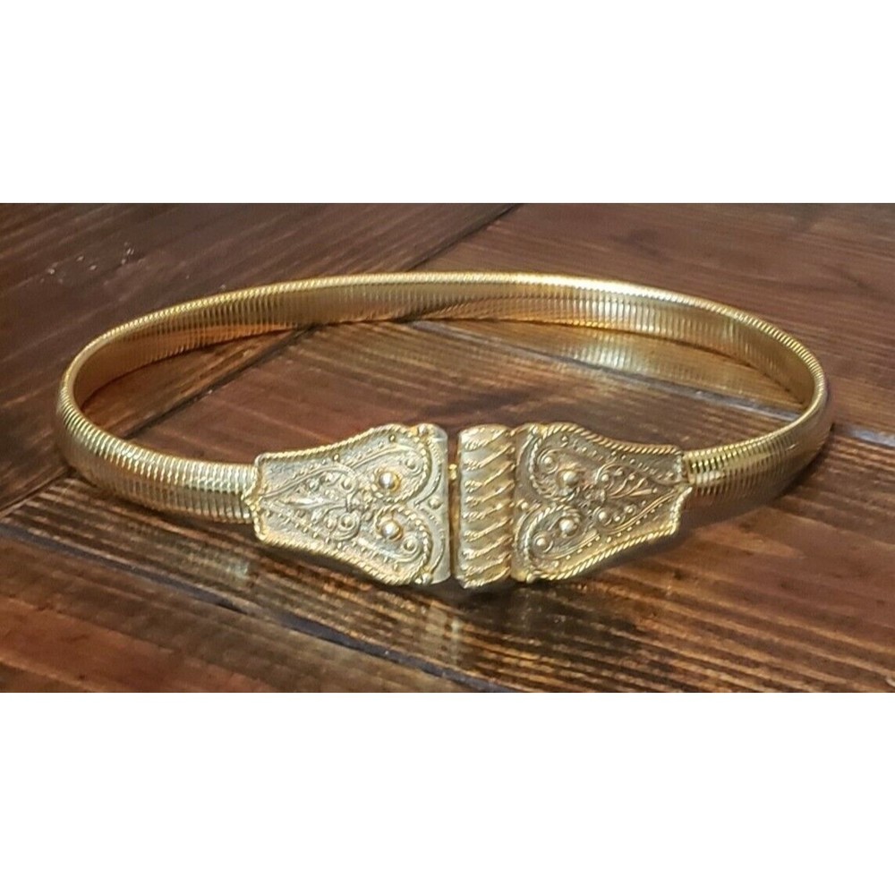 Vintage ACCESSOCRAFT NYC Etruscan gold tone  double heart omega belt
